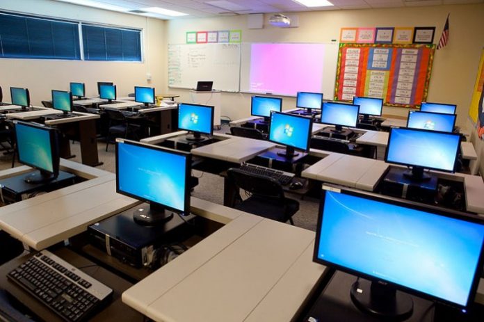800px-PrenticeEdATclassroom