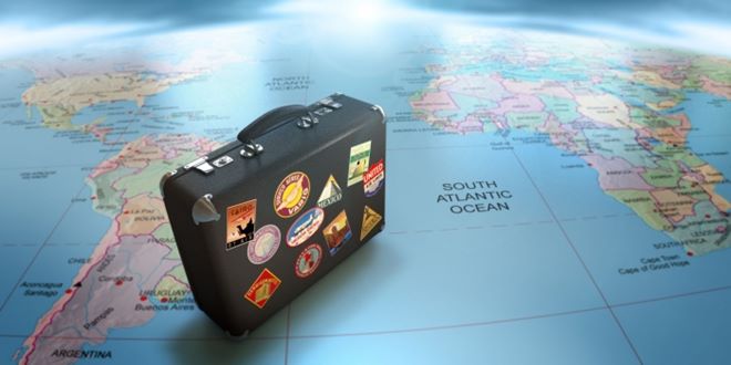 suitcase_700_394_c1