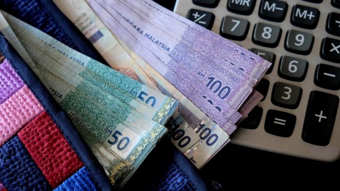 arina_nov_2022_malaysia_salary_mef