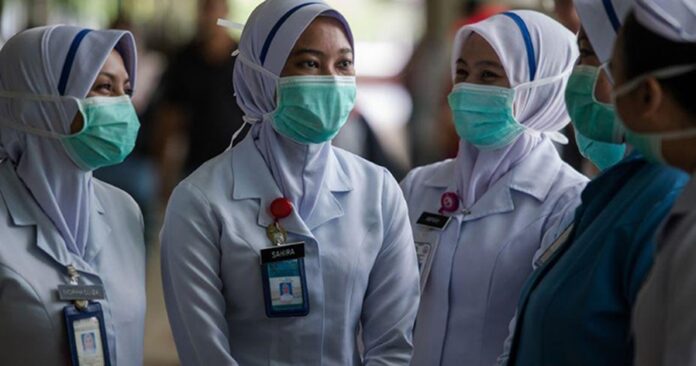Nurse-Bernama-696x366